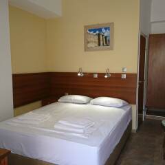 Отель Eleni Rooms комната для гостей фото 8