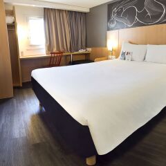 Отель ibis Paris Montmartre 18ème фото 5