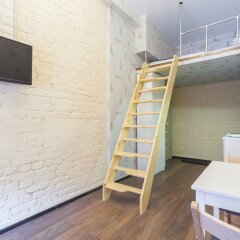 Отель Guests Love Zagorodny 21 Санкт-Петербург балкон