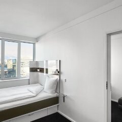Отель Wakeup Copenhagen Bernstorffsgade комната для гостей фото 2