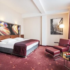 Отель AZIMUT Hotel Cologne Германия, Кёльн - 13 отзывов об отеле, цены и фото номеров - забронировать отель AZIMUT Hotel Cologne онлайн комната для гостей фото 4