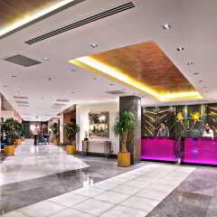 Отель Mercure Istanbul Bomonti парковка