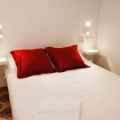 Отель Cathedral Apartments Испания, Барселона - отзывы, цены и фото номеров - забронировать отель Cathedral Apartments онлайн комната для гостей фото 3