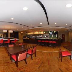 Отель Comfort Suites Vicksburg гостиничный бар