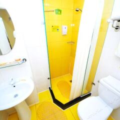 Отель Home Inn Chenggong Avenue - Xiamen Китай, Сямынь - отзывы, цены и фото номеров - забронировать отель Home Inn Chenggong Avenue - Xiamen онлайн ванная
