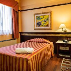 Politeama Palace Hotel комната для гостей
