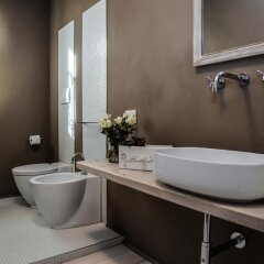 Отель Cevoli Country Resort Лари ванная фото 2
