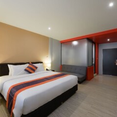 Отель Studio Asoke Таиланд, Бангкок - отзывы, цены и фото номеров - забронировать отель Studio Asoke онлайн комната для гостей фото 2