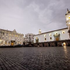 Отель Casa Gangotena парковка