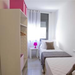 Отель ALEGRIA Chic Apartments Испания, Санта-Сусанна - отзывы, цены и фото номеров - забронировать отель ALEGRIA Chic Apartments онлайн комната для гостей фото 2