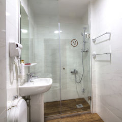 Hotel Monako Skopje in Skopje, Macedonia from 44$, photos, reviews - zenhotels.com bathroom