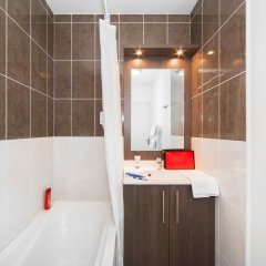 Aparthotel Adagio Access Poitiers in Poitiers, France from 74$, photos, reviews - zenhotels.com bathroom