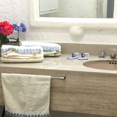 Отель Cancun Plaza Condo ванная