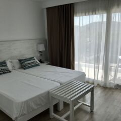 Отель Apartamentos Inn комната для гостей