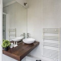 Апартаменты Le Marais - Place des Vosges Apartment ванная фото 2
