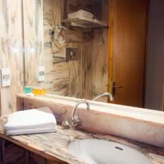 Apollonia Hotel Apartments ванная