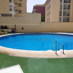 Отель Apartament en el Centro 600m de la playa Торремолинос бассейн