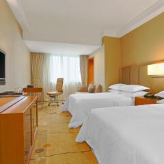 Sheraton Chengdu Lido Hotel комната для гостей