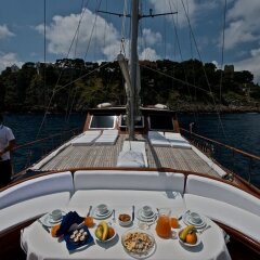 Отель Plaghia Charter Boat & Breakfast Италия, Кастелламмаре-ди-Стабия - отзывы, цены и фото номеров - забронировать отель Plaghia Charter Boat & Breakfast онлайн приотельная территория