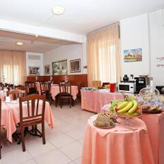 Отель Albergo Athena питание фото 2