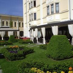 Отель Grand Visconti Palace Италия, Милан - 12 отзывов об отеле, цены и фото номеров - забронировать отель Grand Visconti Palace онлайн фото 2
