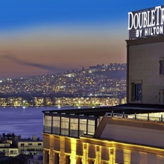 Doubletree By Hilton Hotel Izmir - Alsancak балкон