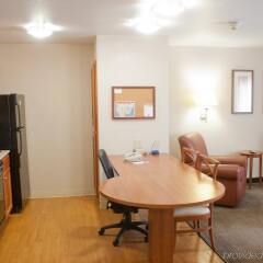Отель Candlewood Suites Polaris в номере