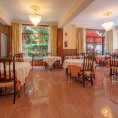 Отель Hostal Gallet Испания, Курорт Росес - отзывы, цены и фото номеров - забронировать отель Hostal Gallet онлайн питание