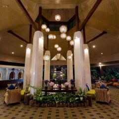 Отель Mandarava Resort and Spa Karon Beach интерьер отеля фото 6
