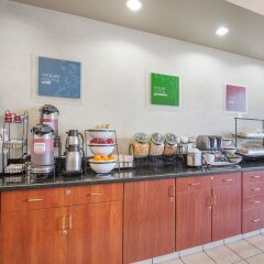 Отель Comfort Inn & Suites South Канада, Калгари - отзывы, цены и фото номеров - забронировать отель Comfort Inn & Suites South онлайн питание фото 3