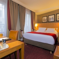 Отель Premier Royal Saint Michel Париж сейф в номере