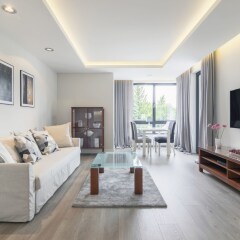 Апартаменты Luxury Apartments - Okrzei Residence Сопот комната для гостей