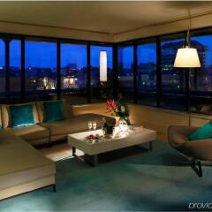 Отель The Morrison Dublin - a DoubleTree by Hilton бассейн