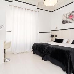 Отель Hostal Gran Via 63 Rooms комната для гостей