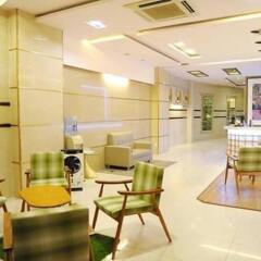 Thuy Sakura Hotel & Serviced Apartment интерьер отеля
