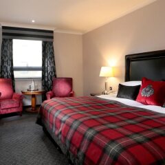 Отель Macdonald Holyrood Hotel and Spa Великобритания, Эдинбург - 1 отзыв об отеле, цены и фото номеров - забронировать отель Macdonald Holyrood Hotel and Spa онлайн комната для гостей фото 2