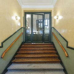 Отель Apartamento Catedral de la Almudena III интерьер отеля