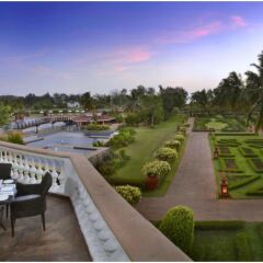 Отель The LaLiT Golf & Spa Resort Goa Индия, Южный Гоа - 8 отзывов об отеле, цены и фото номеров - забронировать отель The LaLiT Golf & Spa Resort Goa онлайн балкон