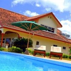 Отель Bay View Villa Сейшельские острова, Остров Маэ - отзывы, цены и фото номеров - забронировать отель Bay View Villa онлайн бассейн