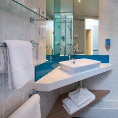 Отель Holiday Inn Express Bath ванная