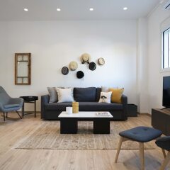Отель Modern 2bed 2bath Loft in Acropolis area Афины комната для гостей фото 4