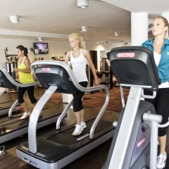 Wellness Hotel Diamant Глубока-над-Влтавой фитнесс-зал