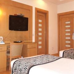 Отель Karon Hotels - Lajpat Nagar Индия, Нью-Дели - отзывы, цены и фото номеров - забронировать отель Karon Hotels - Lajpat Nagar онлайн удобства в номере