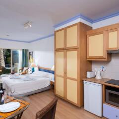Отель Paphos Gardens Holiday Resort Кипр, Пафос - 1 отзыв об отеле, цены и фото номеров - забронировать отель Paphos Gardens Holiday Resort онлайн