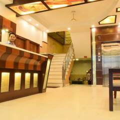 Hotel Aster Inn интерьер отеля