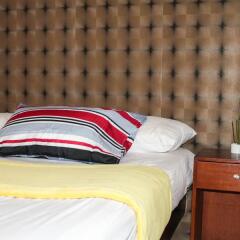 Отель Lux Apartelle Филиппины, Лапу-Лапу - отзывы, цены и фото номеров - забронировать отель Lux Apartelle онлайн комната для гостей фото 2