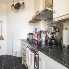 Отель Bohemian home by Kings Cross в номере
