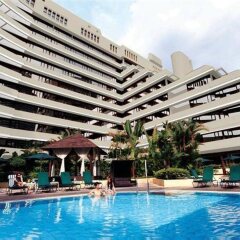 Отель Corus Hotel Kuala Lumpur Малайзия, Куала-Лумпур - 1 отзыв об отеле, цены и фото номеров - забронировать отель Corus Hotel Kuala Lumpur онлайн бассейн