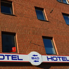 B&D Hotel парковка