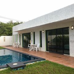 3Z Pool Villa & Hotel Бангламунг бассейн